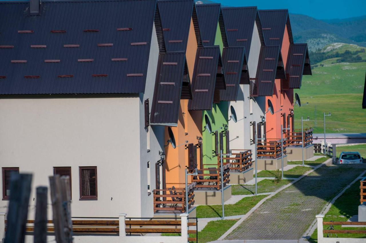 Soa Village Žabljak エクステリア 写真