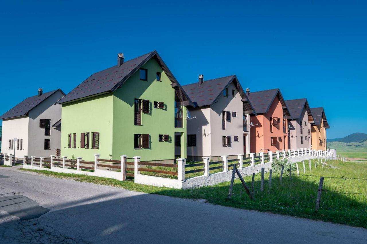Soa Village Žabljak エクステリア 写真